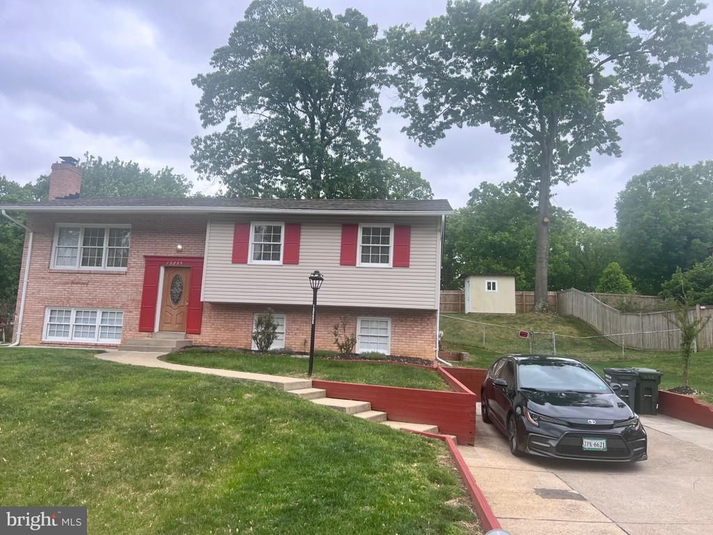 13235 Sturbridge Road, Woodbridge, VA 22192 Main Photo