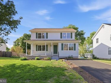 7020 HELM DRIVE, REMINGTON, VA 22734