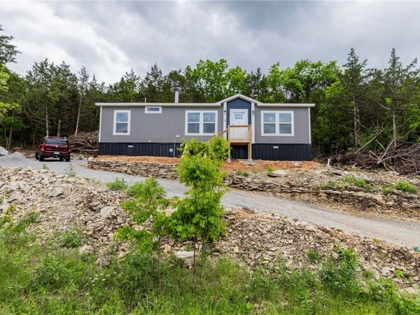 16 Sunset Lane , Holiday Island, AR 72631