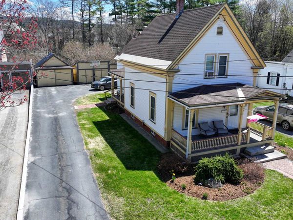 208 Summer Street, St. Johnsbury, VT 05819