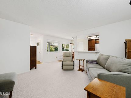 1360 Del Rosa Way, Sparks, NV 89434 Photo