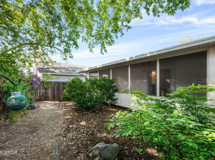 1360 Del Rosa Way, Sparks, NV 89434 Photo