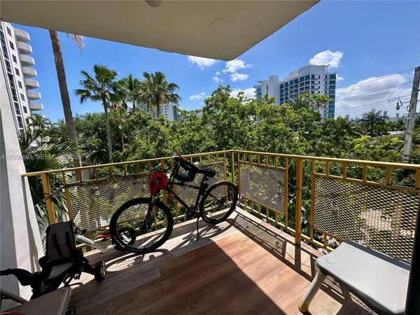 1340 Lincoln Rd , Unit 400, Miami Beach, FL 33139