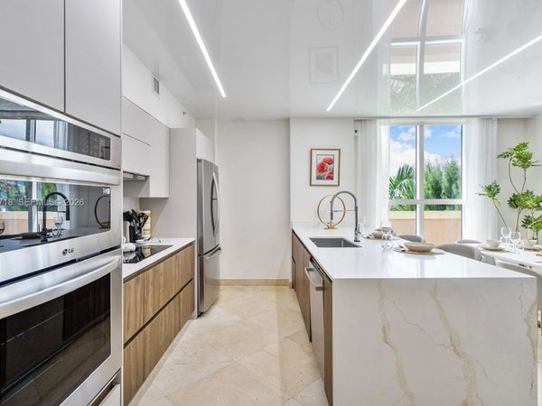 17555 Atlantic Blvd , Unit 508, Sunny Isles Beach, FL 33160