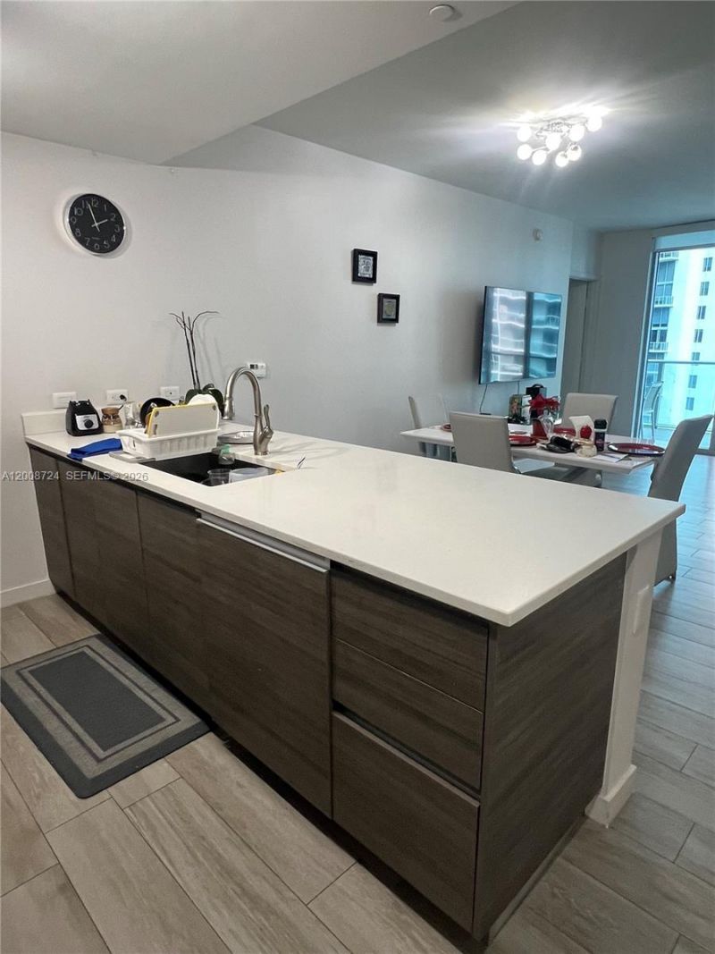 1100 S Miami Ave , Unit 2011, Miami, FL 33130 Photo