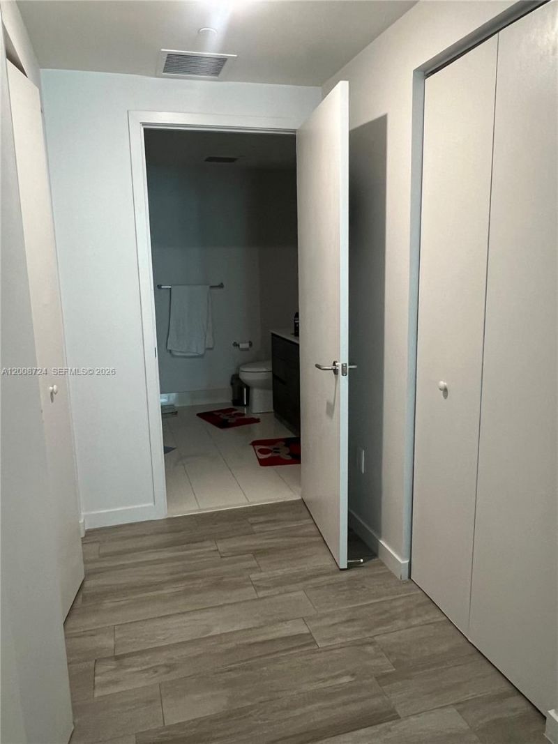1100 S Miami Ave , Unit 2011, Miami, FL 33130 Photo
