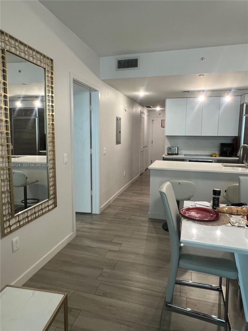 1100 S Miami Ave , Unit 2011, Miami, FL 33130 Photo