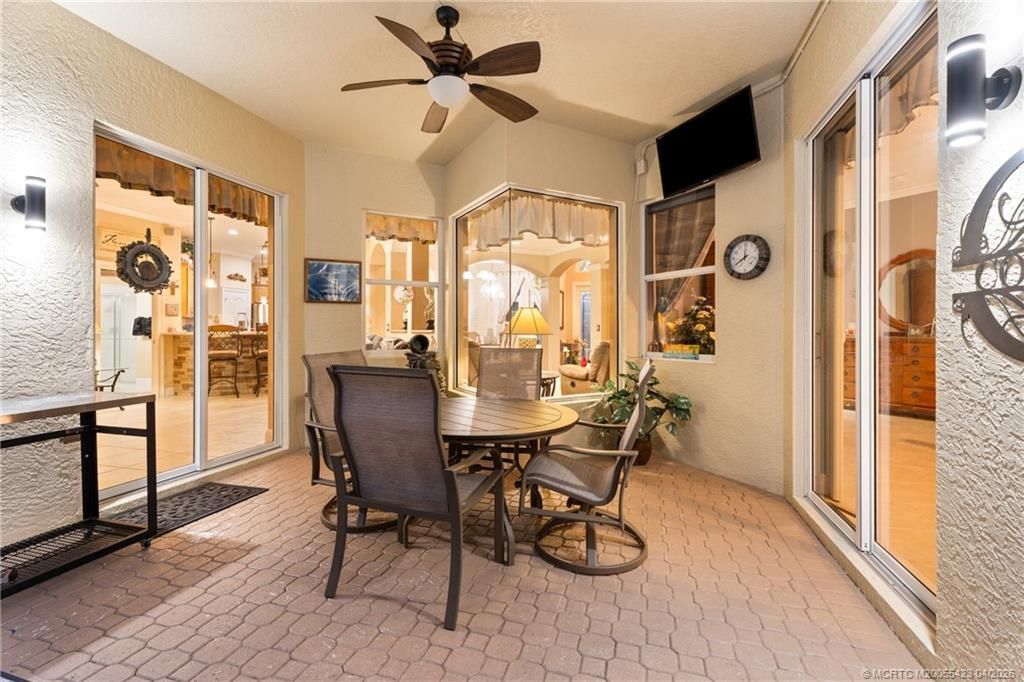 917 SW Blue Stem Way, Stuart, FL 34997 Photo