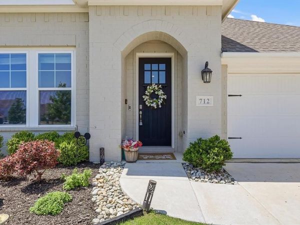 712 Swift Street, Northlake, TX 76247