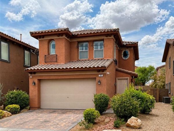 763 Royal Course Court , Las Vegas, NV 89148