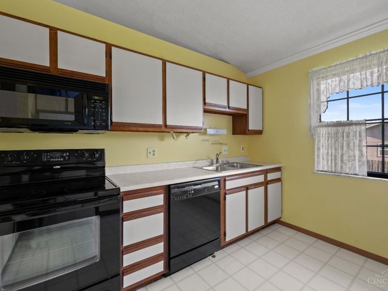 3981 School Section Road, Unit 11, Green Township, OH 45211 Photo 16