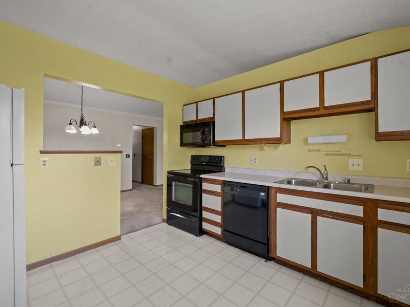 3981 School Section Road, Unit 11, Green Township, OH 45211 Photo 17