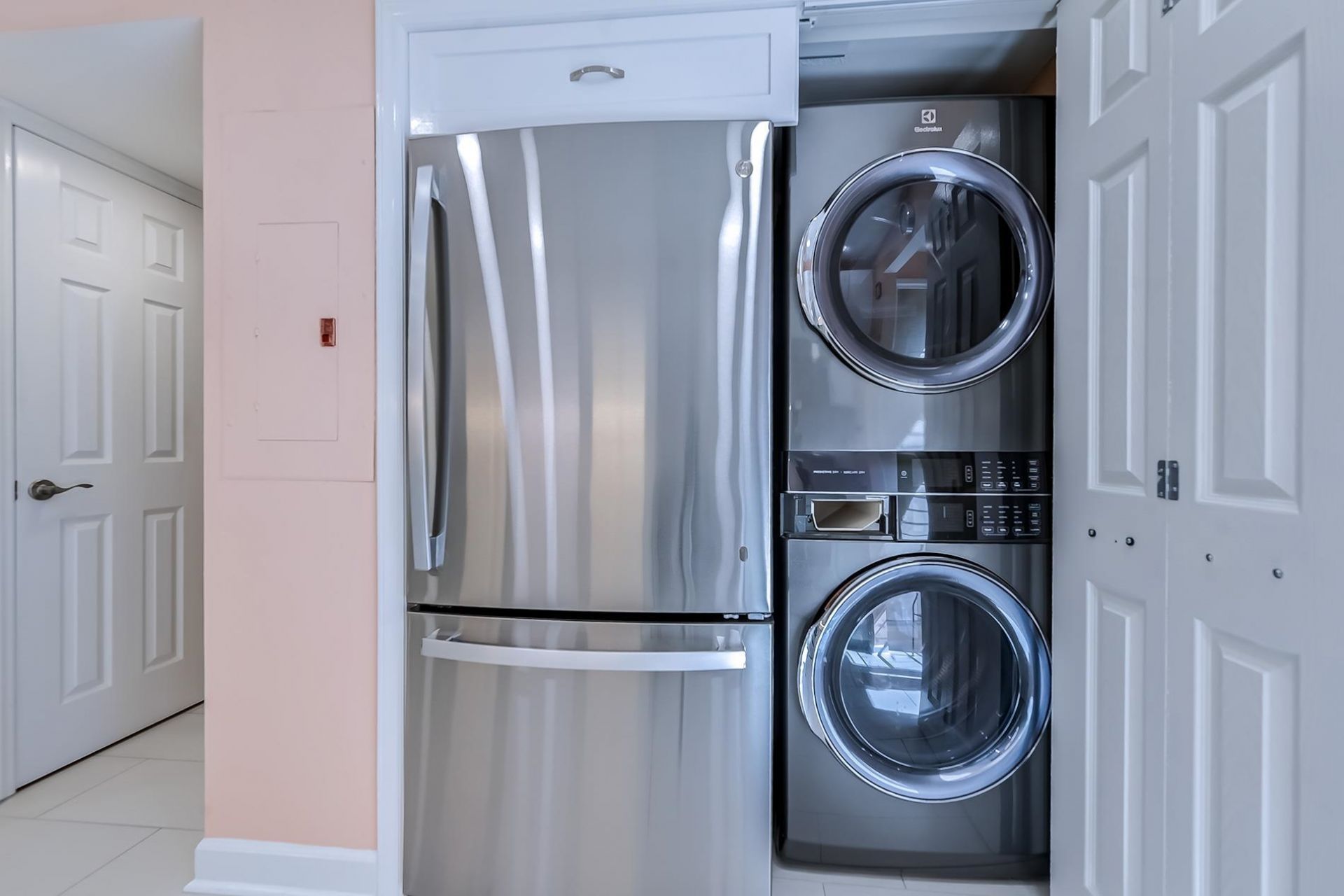 460 Ocean Creek Dr.  Photo 10