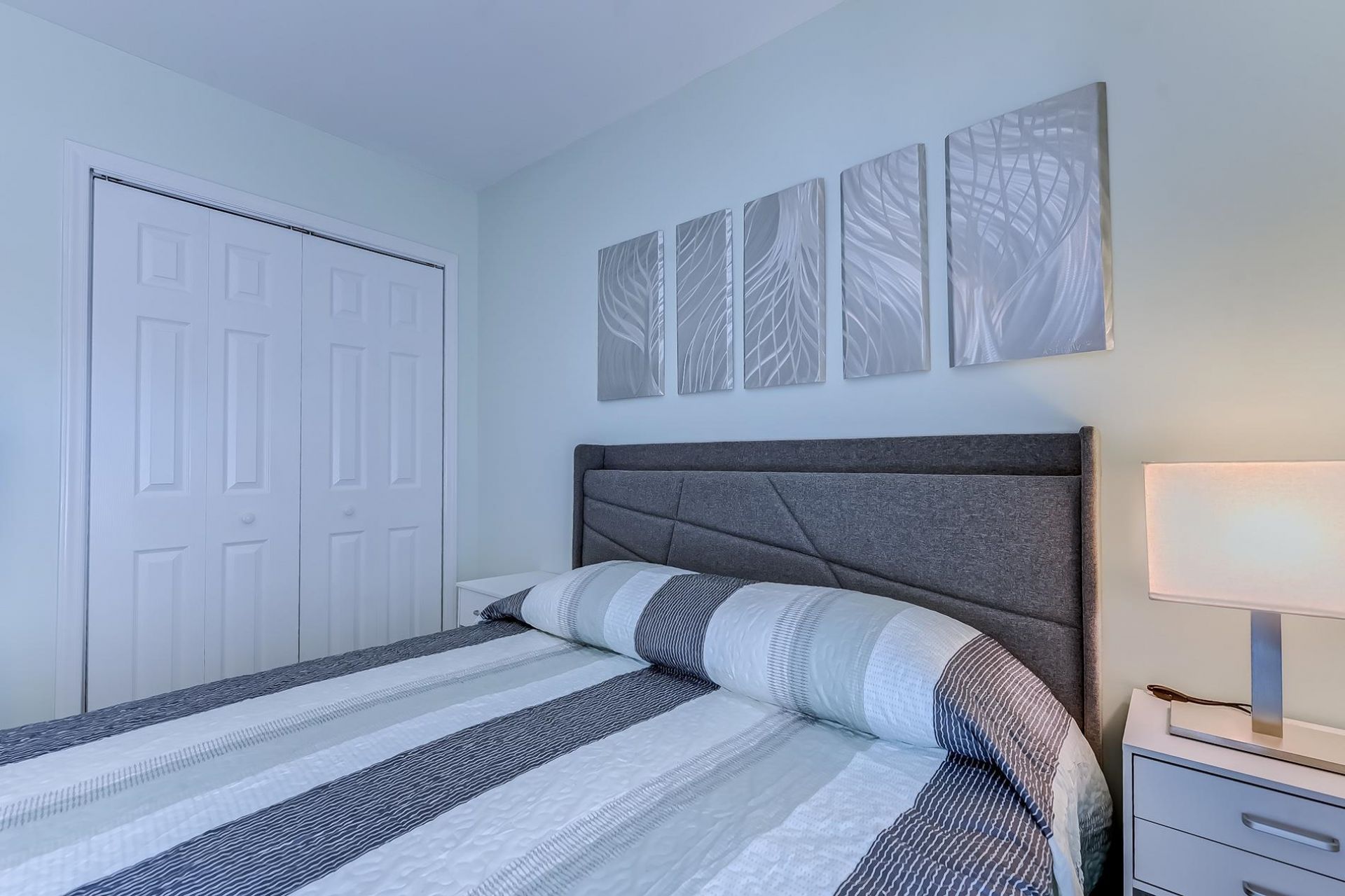 460 Ocean Creek Dr.  Photo 20