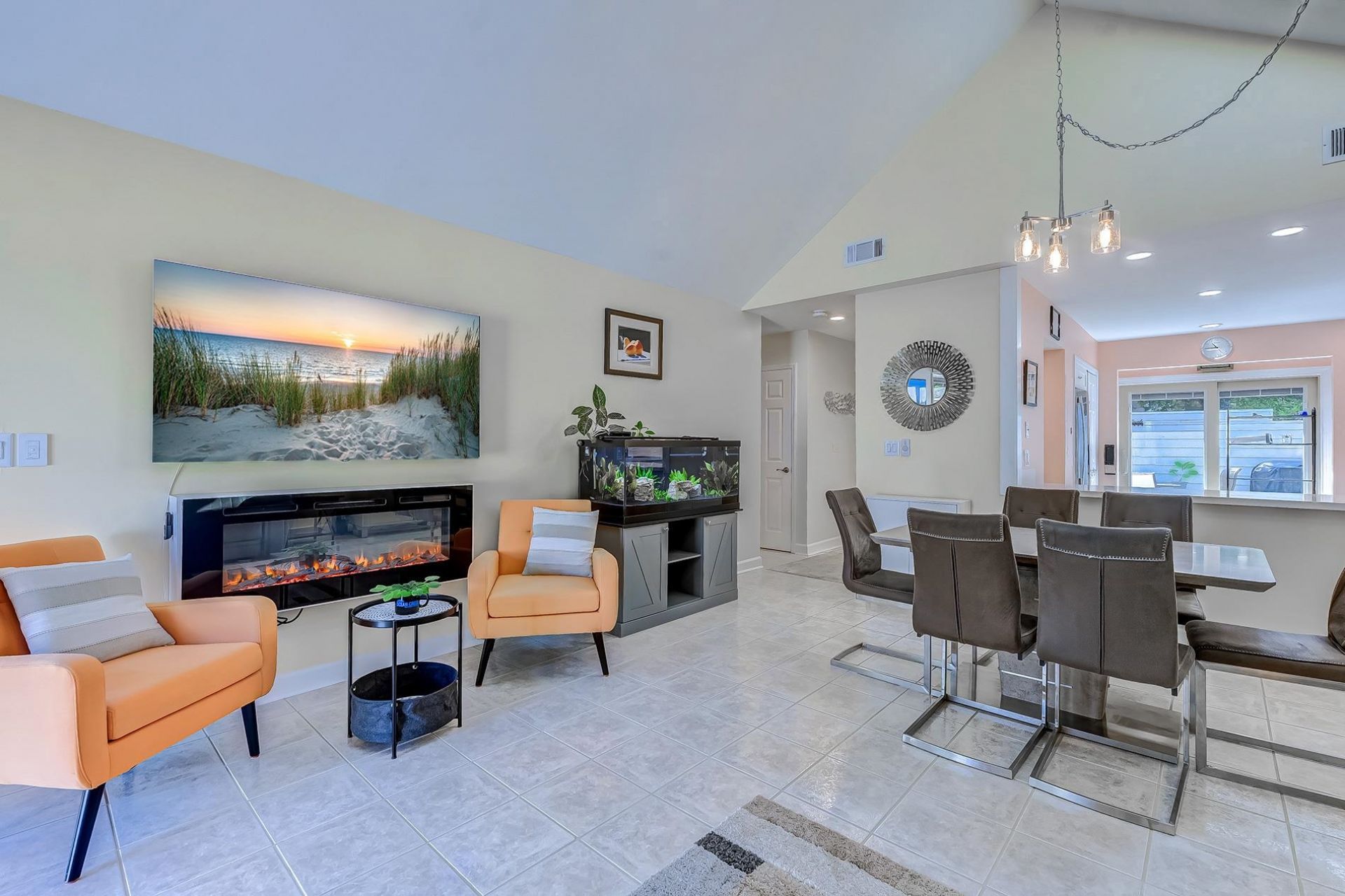 460 Ocean Creek Dr.  Photo 5