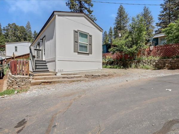 4860 Pony Express Trl #19, Camino, CA 95709