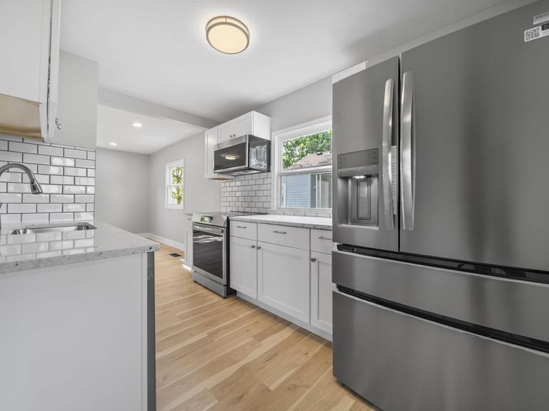 2555 Howey Road, Columbus, OH 43211 Photo 10