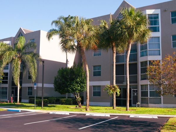 5910 Morningstar Circle, Unit 202, Delray Beach, FL 33484