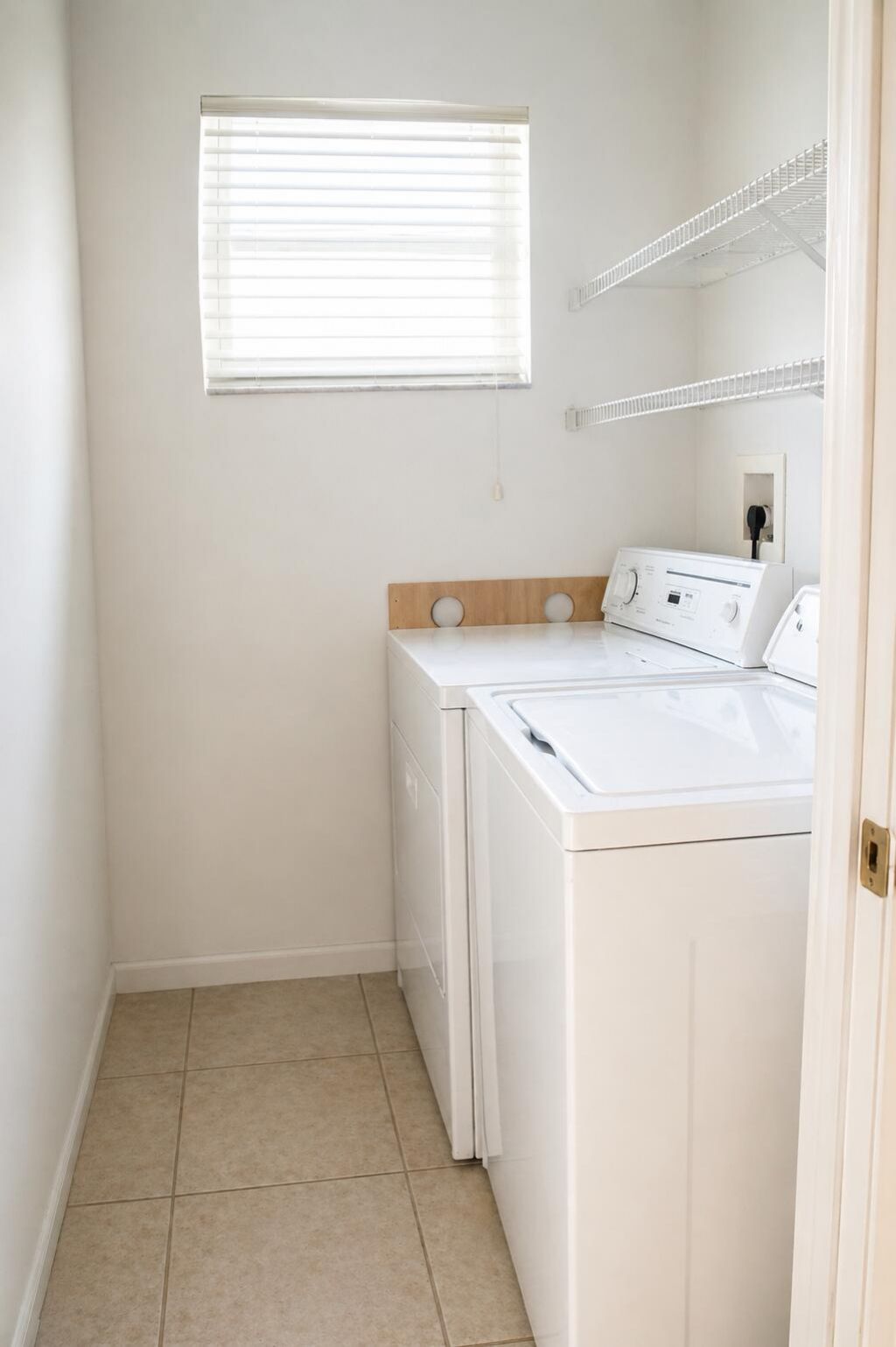5910 Morningstar Circle, Unit 202, Delray Beach, FL 33484 Photo