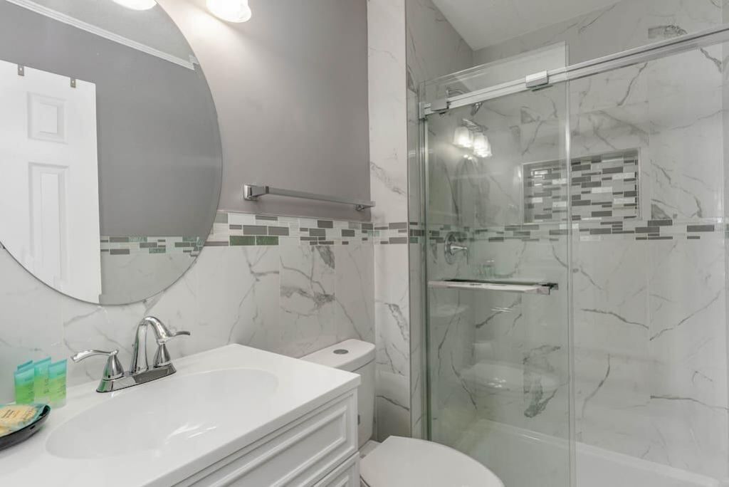508 S 33rd Avenue Photo 12