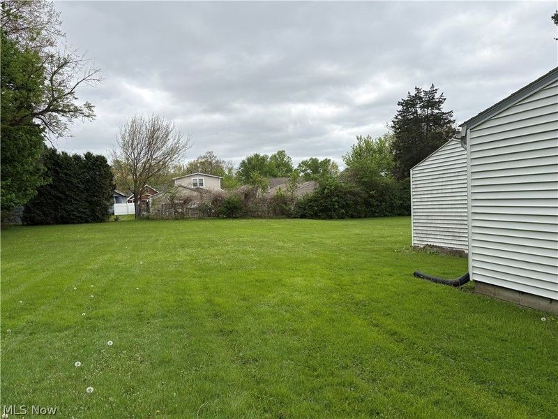 1478 Morris Street, Mineral Ridge, OH 44440 Photo 2