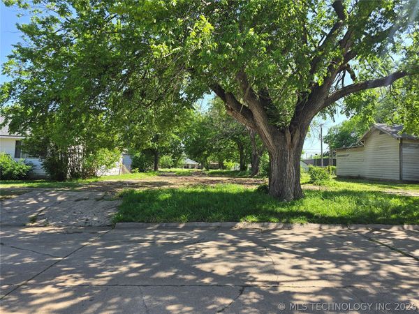 1117 E Maple , Cushing, OK 74023