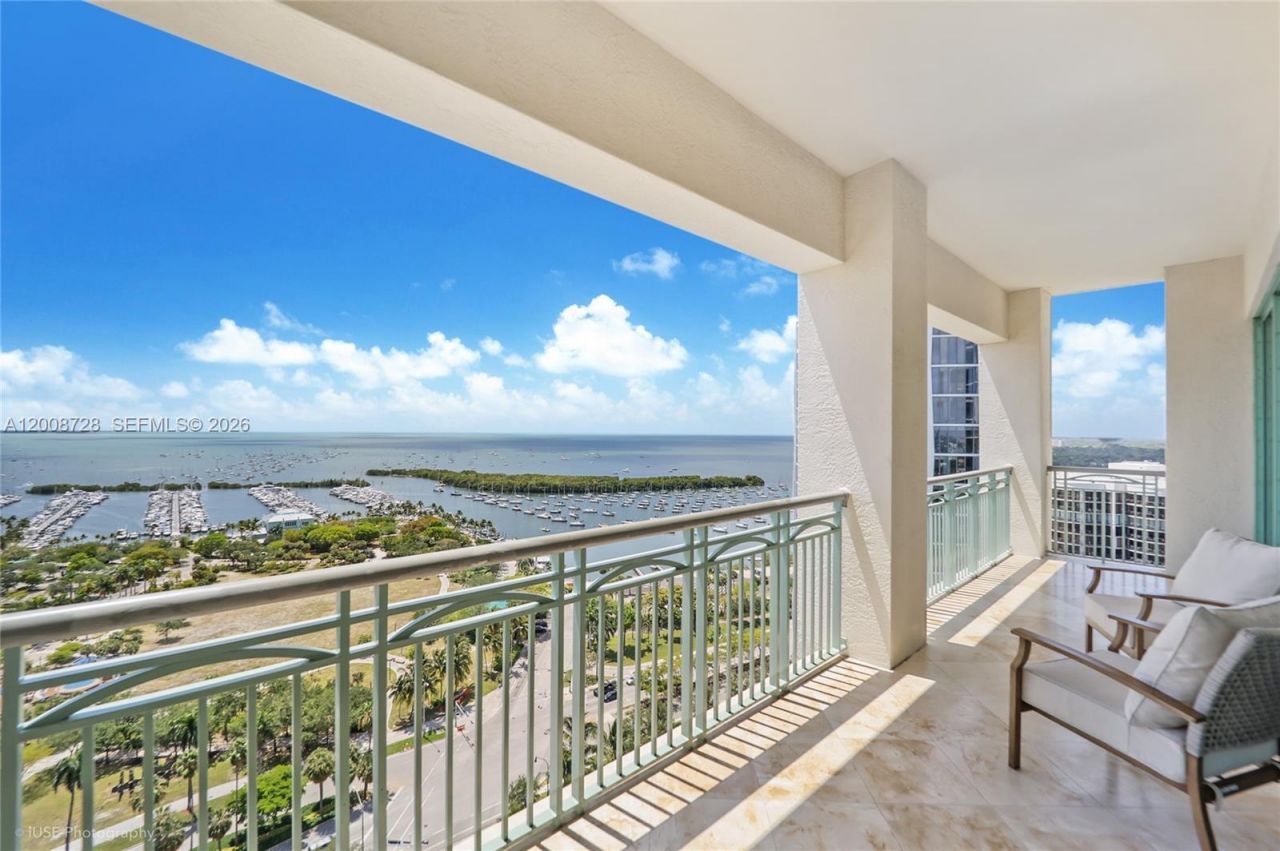 3400 SW 27th Ave, Unit 2202, Miami, FL 33133 Photo