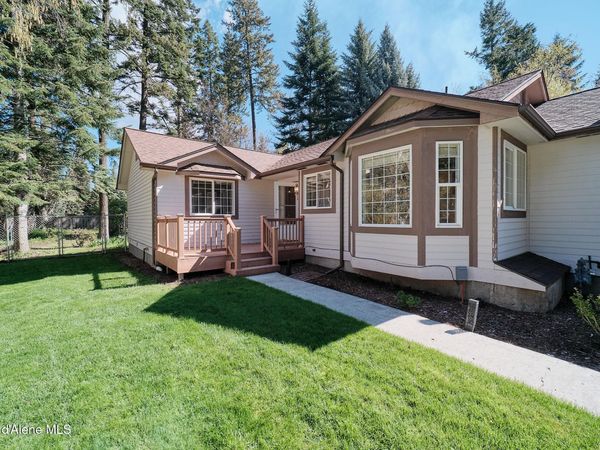 2753 E Point Hayden DR, Hayden, ID 83835