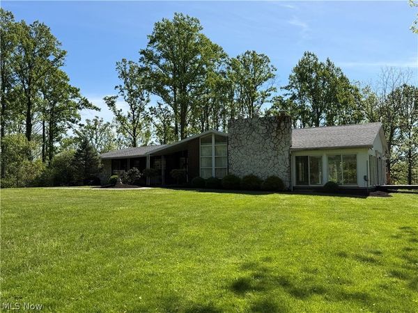 183 Varner Street, Walker, WV 26180