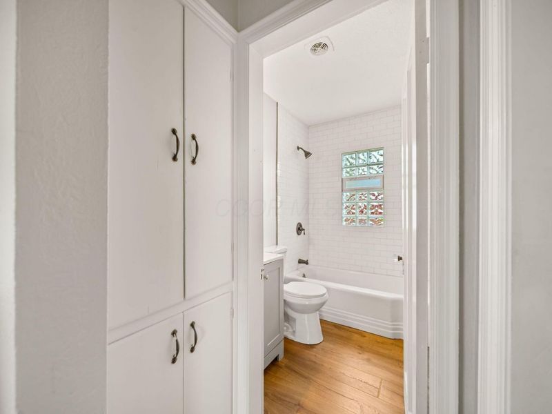 926 E 19th Avenue, Columbus, OH 43211 Photo 18