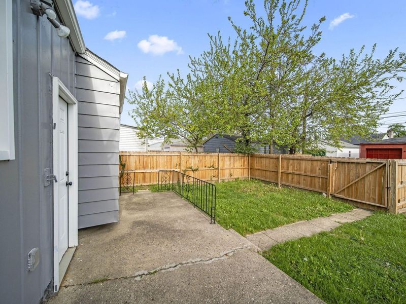 926 E 19th Avenue, Columbus, OH 43211 Photo 29