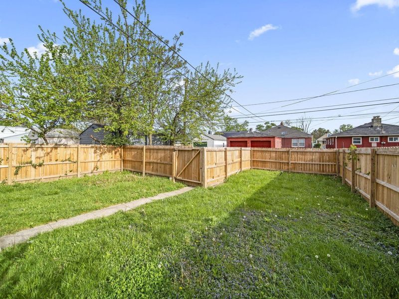 926 E 19th Avenue, Columbus, OH 43211 Photo 32