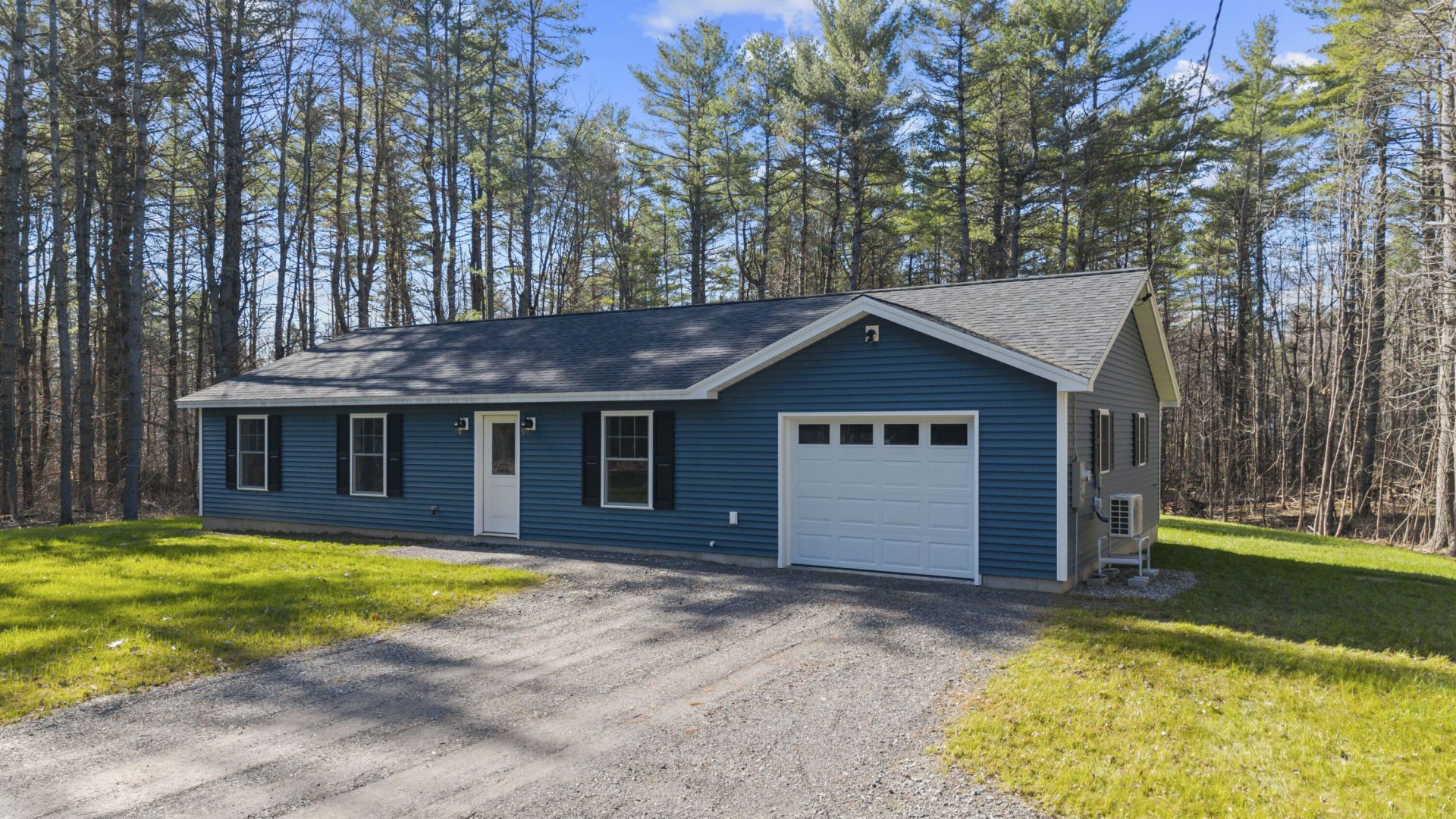 23 Arnold Road, Vassalboro, ME 04989 Main Photo