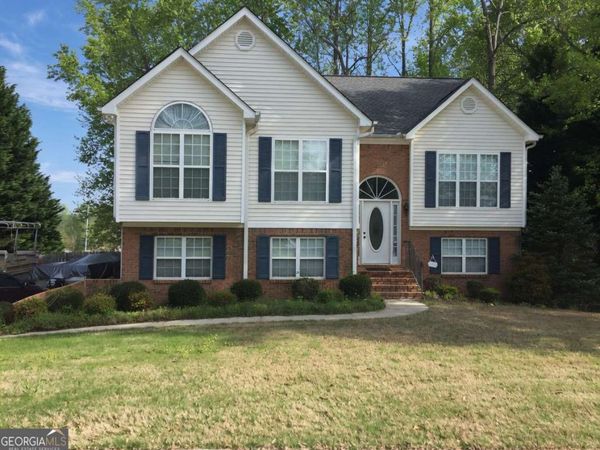 180 Pecan Ridge Drive, Fayetteville, GA 30215