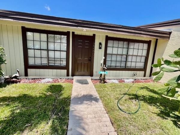 2260 Plum Court, Pembroke Pines, FL 33026