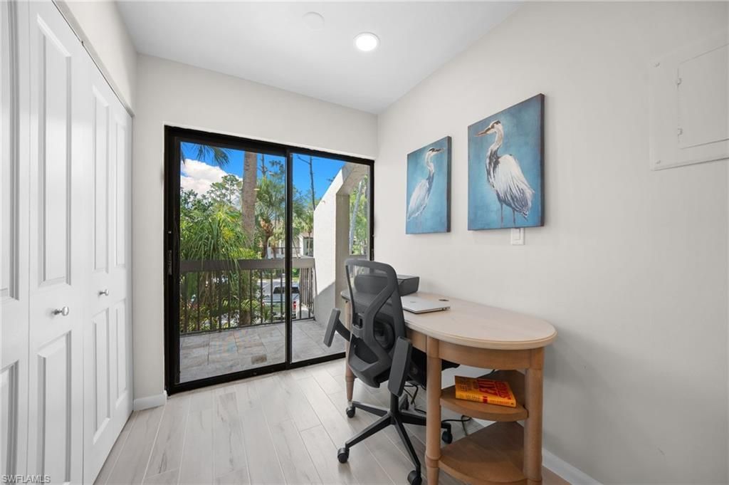 1808 Kings Lake Blvd, Unit 203, Naples, FL 34112 Photo