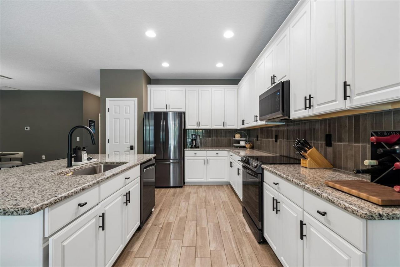 18078 Romanesque Court, Spring Hill, FL 34610 Photo