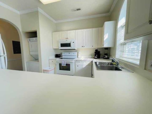 4631 Wild Iris Drive Photo 9