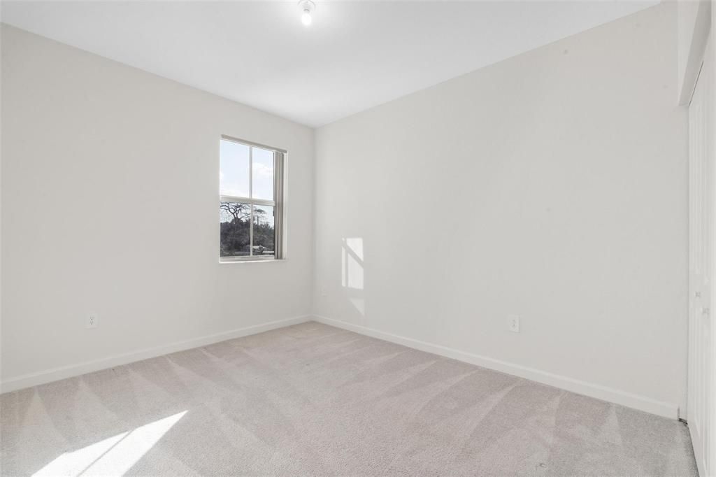 2441 NW 131st Circle, Unit 2441, Miami, FL 33167 Photo