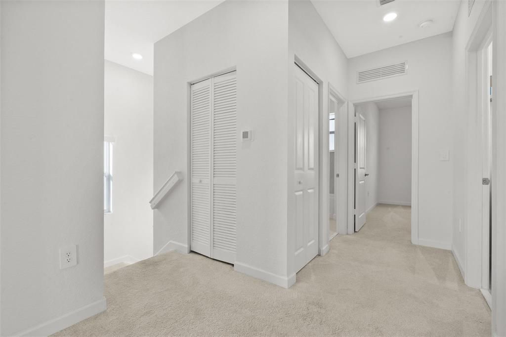 2441 NW 131st Circle, Unit 2441, Miami, FL 33167 Photo