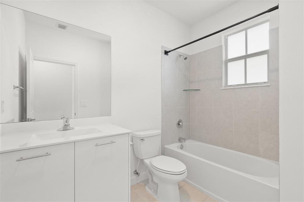 2441 NW 131st Circle, Unit 2441, Miami, FL 33167 Photo