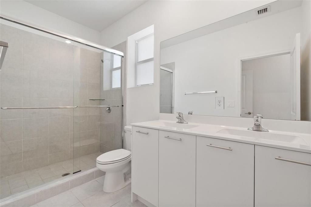 2441 NW 131st Circle, Unit 2441, Miami, FL 33167 Photo