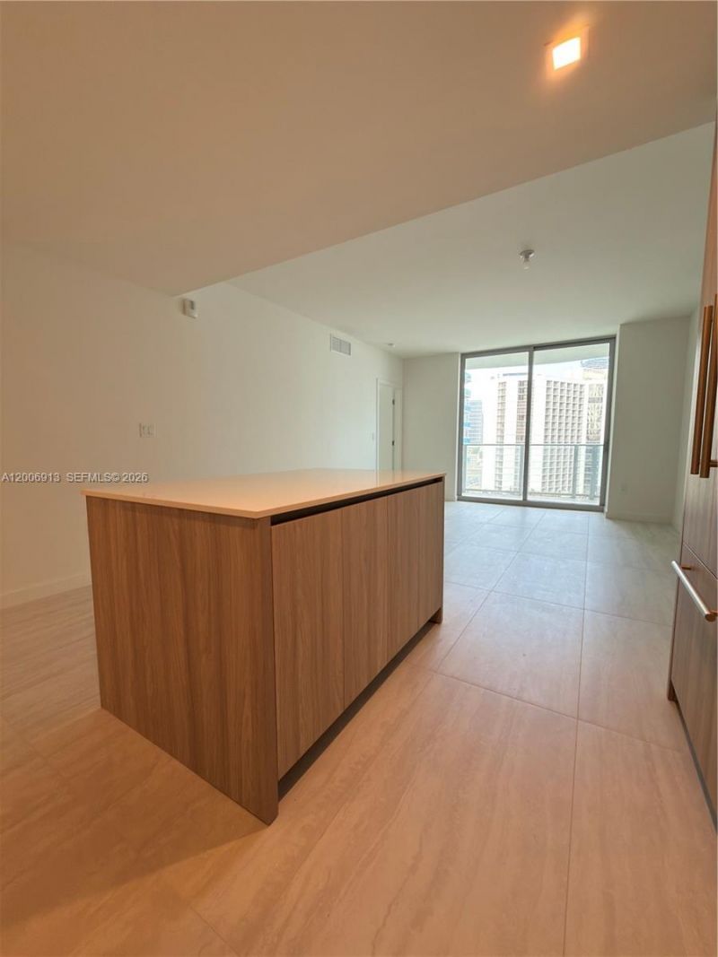 77 SE 5th St, Unit 1602, Miami, FL 33131 Photo