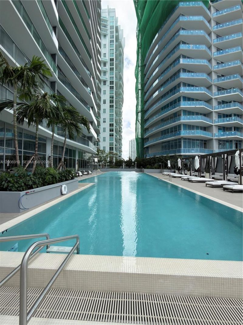 77 SE 5th St, Unit 1602, Miami, FL 33131 Photo