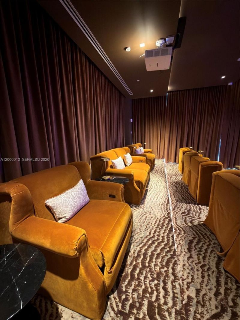 77 SE 5th St, Unit 1602, Miami, FL 33131 Photo