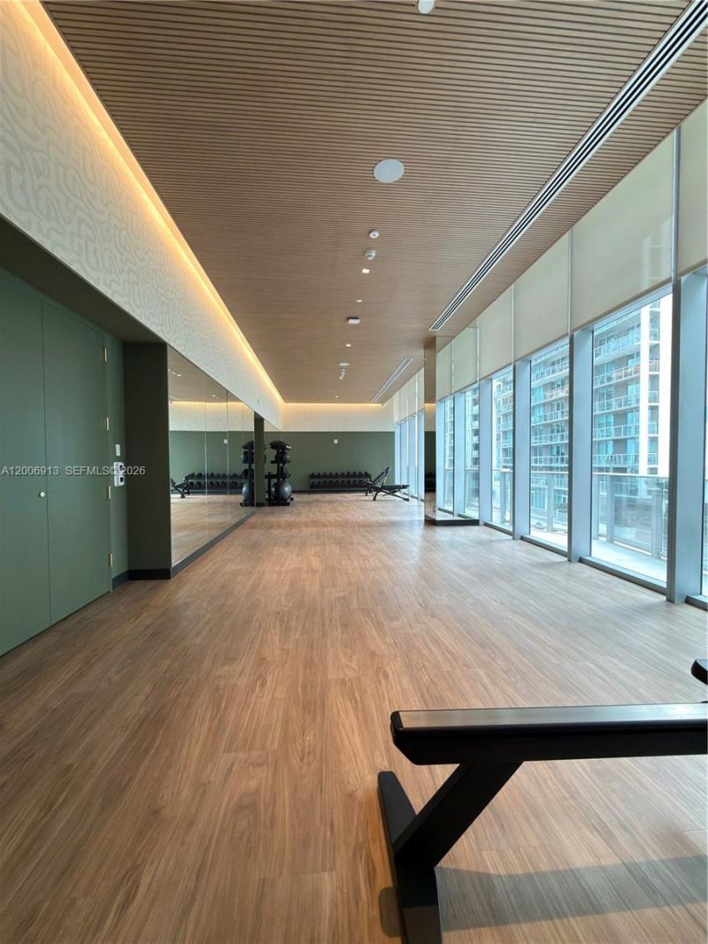 77 SE 5th St, Unit 1602, Miami, FL 33131 Photo