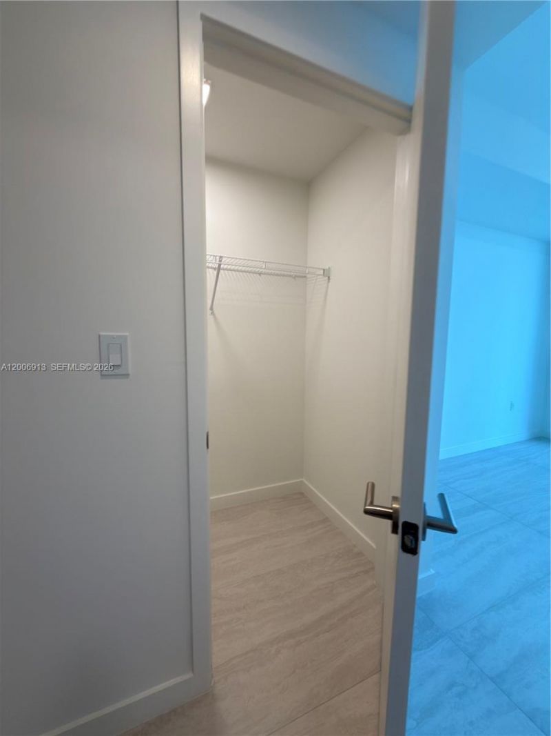 77 SE 5th St, Unit 1602, Miami, FL 33131 Photo