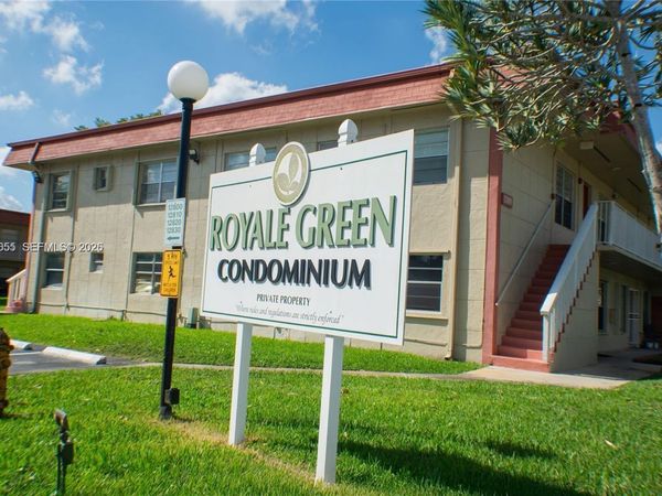 12800 SW 43rd Dr , Unit 210-B, Miami, FL 33175