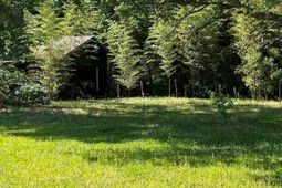 5453 Old Highway 472 photo 4