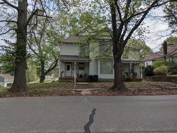 1101 S Broadway Street, Leavenworth, KS 66048